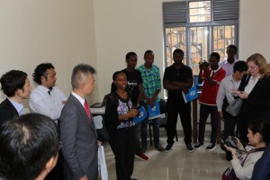 Delegation visits KIC and ABE Initiative graduate at the research and innovation lab she set up after returning to Rwanda